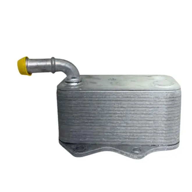 RADIADOR Ã“LEO MOTOR SEM JUNTA AUDI/VW A3/A4/TT/PASSAT 2.0 16V TFSI/FSI 2005 A 2014 06D117